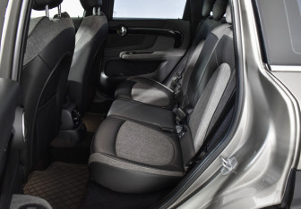 Подержанный автомобиль MINI Countryman 2019 года (11 фото)