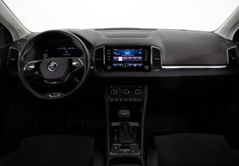 Подержанный автомобиль Skoda Karoq 2021 года (9 фото)