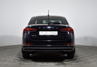 Подержанный автомобиль Skoda Rapid Liftback 2021 года (6 фото)
