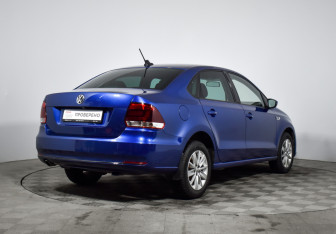 Подержанный автомобиль Volkswagen Polo Sedan 2020 года (5 фото)