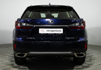 Подержанный автомобиль Lexus RX 2017 года (6 фото)