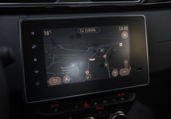 Подержанный автомобиль Renault Arkana 2019 года (16 фото)