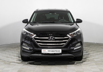 Подержанный автомобиль Hyundai Tucson 2017 года (2 фото)