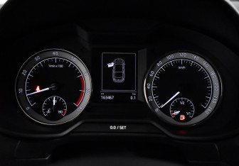 Подержанный автомобиль Skoda Octavia Liftback 2017 года (18 фото)