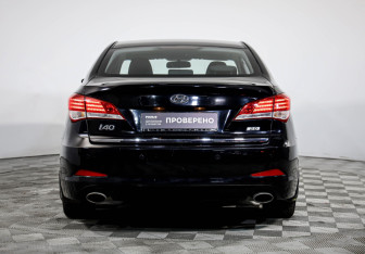 Подержанный автомобиль Hyundai i40 Sedan 2013 года (6 фото)