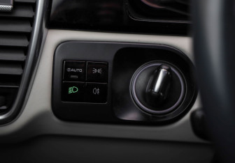 Подержанный автомобиль Porsche Cayenne 2019 года (23 фото)