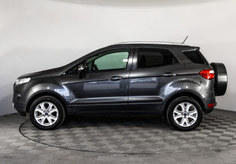Подержанный автомобиль Ford EcoSport 2017 года (8 фото)
