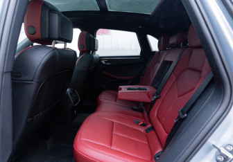 Новый Porsche Macan 2025 (10 фото)