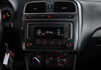 Подержанный автомобиль Volkswagen Polo Sedan 2020 года (17 фото)