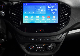 Подержанный автомобиль LADA (ВАЗ) Vesta Wagon 2018 года (14 фото)