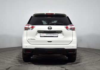 Подержанный автомобиль Nissan X-Trail 2017 года (2 фото)
