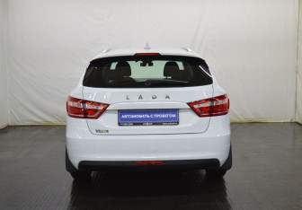 Подержанный автомобиль LADA (ВАЗ) Vesta Wagon 2020 года (6 фото)