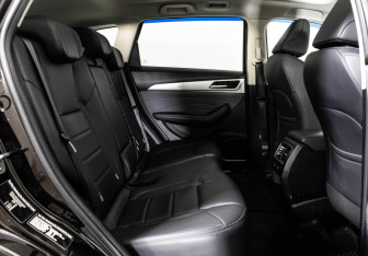 Подержанный автомобиль Haval F7 2022 года (23 фото)