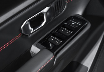 Подержанный автомобиль Jetour Dashing 2023 года (10 фото)