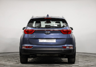 Подержанный автомобиль Kia Sportage 2018 года (6 фото)