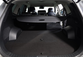 Подержанный автомобиль Hyundai Santa Fe 2021 года (30 фото)