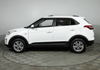 Подержанный автомобиль Hyundai Creta 2016 года (8 фото)