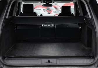 Подержанный автомобиль Land Rover Range Rover Sport 2015 года (39 фото)