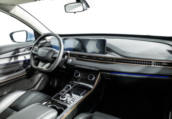 Подержанный автомобиль Exeed LX 2023 года (9 фото)