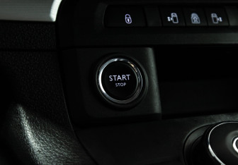 Подержанный автомобиль Citroen SpaceTourer 2017 года (19 фото)