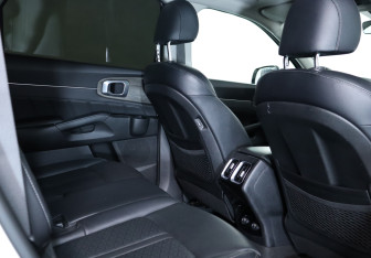 Подержанный автомобиль Kia Sorento 2020 года (22 фото)