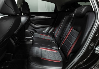 Подержанный автомобиль Haval F7x 2022 года (10 фото)