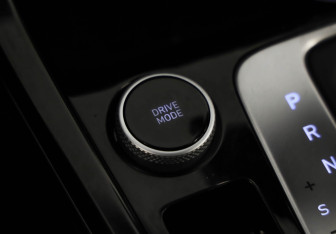 Подержанный автомобиль Hyundai Creta 2021 года (18 фото)