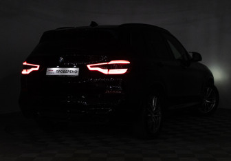 Подержанный автомобиль BMW X3 2018 года (30 фото)