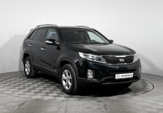 Подержанный автомобиль Kia Sorento 2014 года (3 фото)