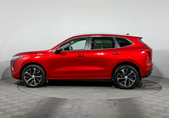 Подержанный автомобиль Haval Jolion 2022 года (8 фото)