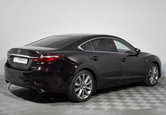 Подержанный автомобиль Mazda 6 Sedan 2023 года (5 фото)
