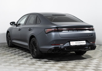 Подержанный автомобиль Geely Preface 2024 года (7 фото)