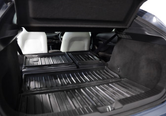 Подержанный автомобиль Mazda CX-30 2019 года (32 фото)