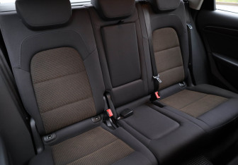 Подержанный автомобиль Audi Q5 2014 года (22 фото)