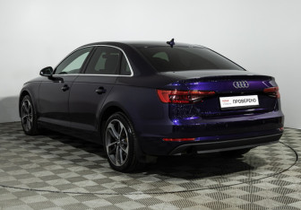Подержанный автомобиль Audi A4 Sedan 2017 года (7 фото)