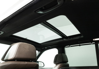 Подержанный автомобиль BMW X5 2017 года (16 фото)