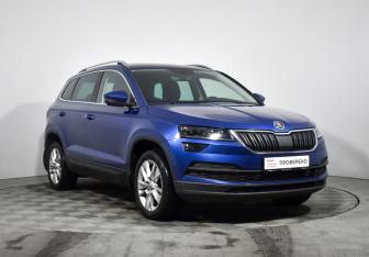 Подержанный автомобиль Skoda Karoq 2020 года (3 фото)
