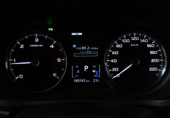 Подержанный автомобиль Mitsubishi Pajero Sport 2019 года (12 фото)