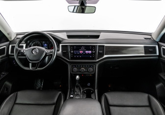 Подержанный автомобиль Volkswagen Teramont 2018 года (11 фото)