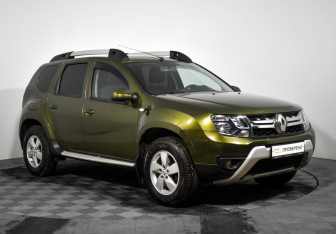 Подержанный автомобиль Renault Duster 2016 года (3 фото)