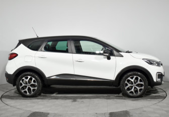 Подержанный автомобиль Renault Kaptur 2017 года (4 фото)