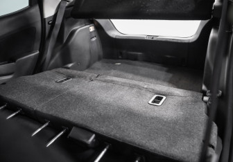 Подержанный автомобиль Mazda Demio 2012 года (22 фото)