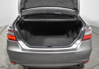 Подержанный автомобиль Toyota Camry Sedan 2016 года (23 фото)