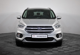 Подержанный автомобиль Ford Kuga 2018 года (2 фото)