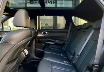 Новый Kia Sorento 2025 (11 фото)