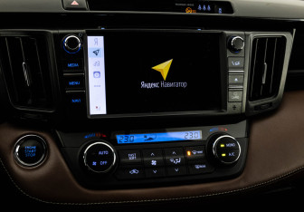 Подержанный автомобиль Toyota RAV4 2019 года (16 фото)