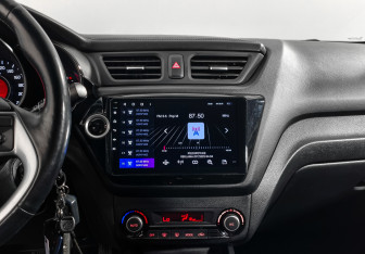 Подержанный автомобиль Kia Rio Hatchback 2015 года (16 фото)