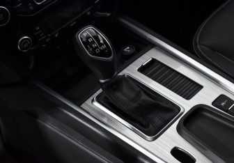 Подержанный автомобиль Geely Emgrand X7 2020 года (12 фото)