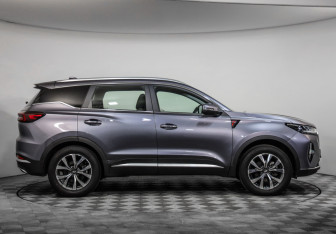 Подержанный автомобиль Chery Tiggo 7 Pro Max 2023 года (4 фото)