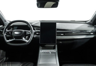 Подержанный автомобиль Geely Preface 2024 года (13 фото)